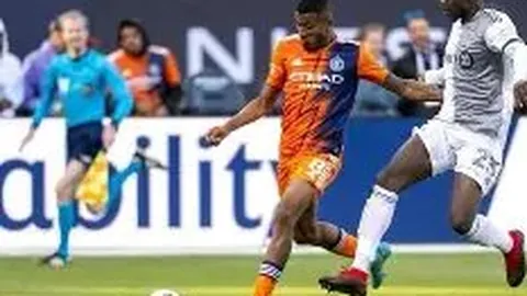 英超第11轮风云再起：曼城与利物浦战平成疑云，热刺与曼联激战难分高下！