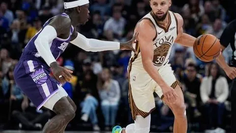 “穆里尼奥赛场争议：土耳其足协指控其失态，不端言行引发公众关注”